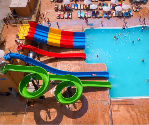 Φωτογραφική διαφάνεια Combo πισινών φίμπεργκλας κατάλληλο για το πάρκο νερού, ξενοδοχείο, θέρετρο